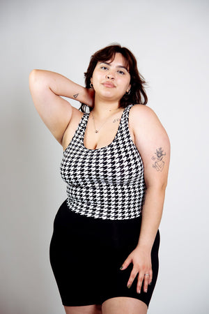 Api Mid Crop Top in Houndstooth Print - Manners London