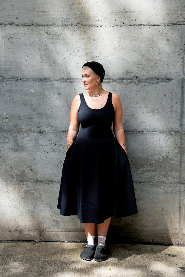 Asri Api Dress Midi in Black - Manners London