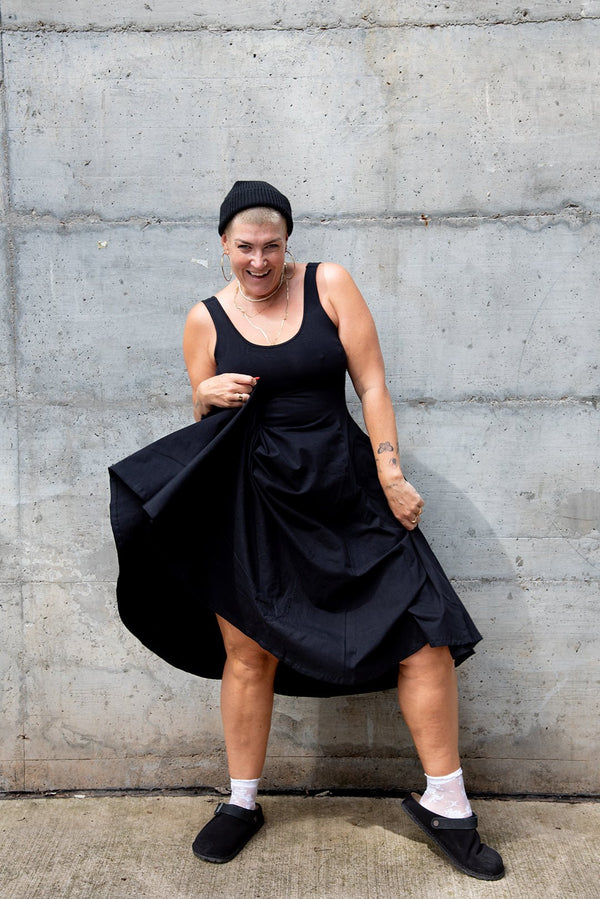 Asri Api Dress Midi Petite in Black - Manners London