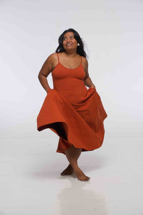 Asri Dress Midi Petite in Burnt Orange - Manners London