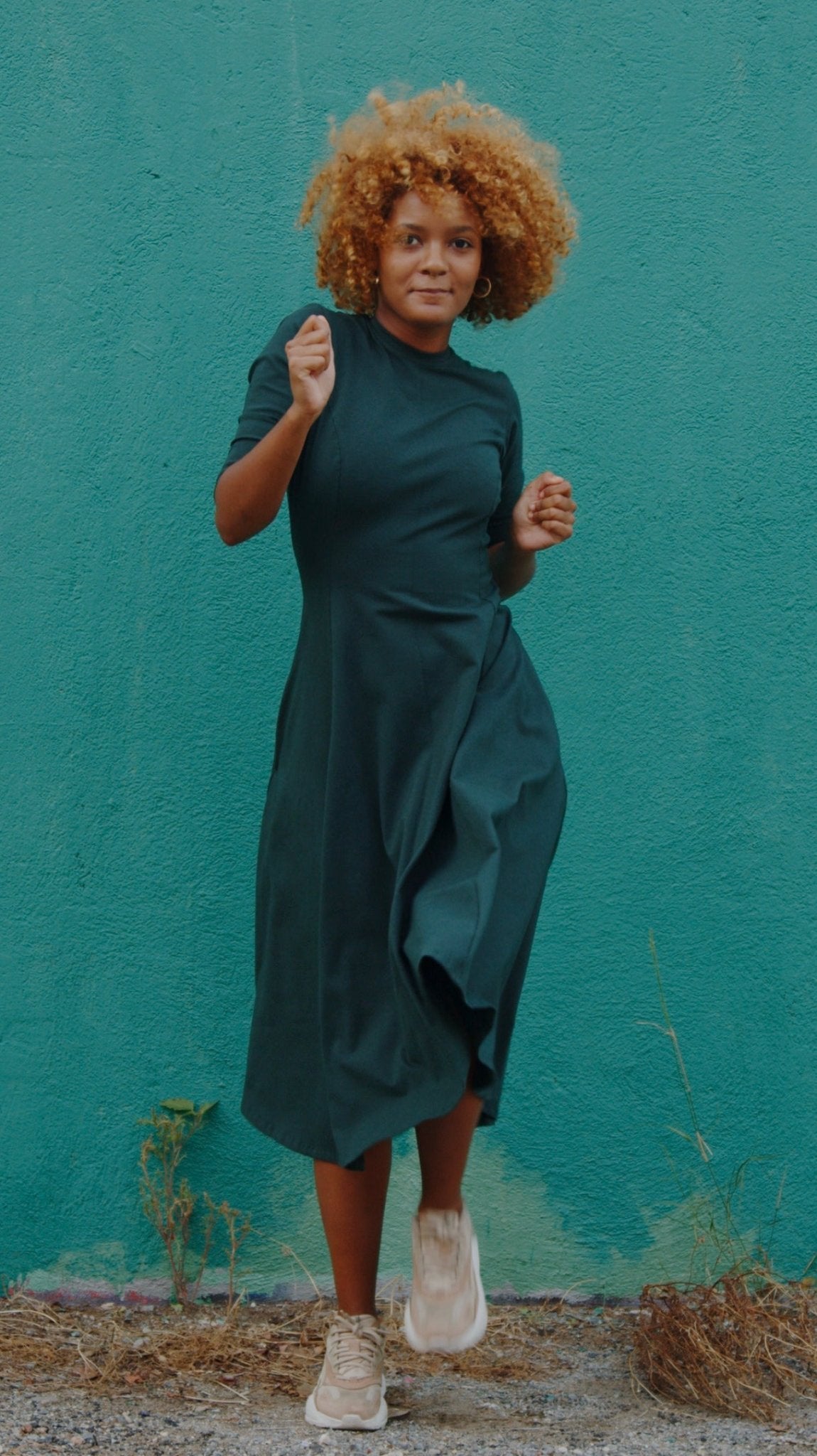 Asri Leki Dress Midi 3/4 sleeve Petite in Forest Green Asri Leki Dress Midi 3/4 sleeve Petite in Forest Green