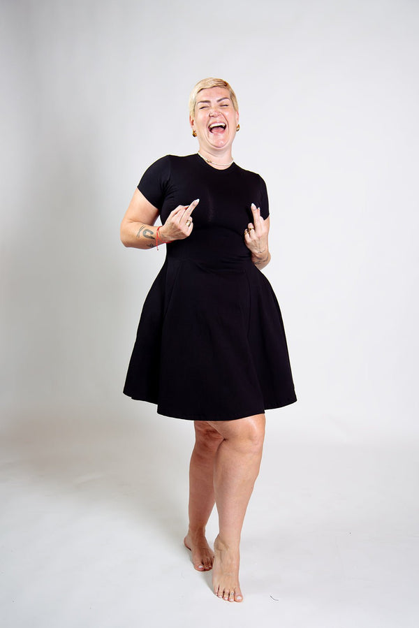 Asri Leki Dress Mini (short sleeves) in Black - Manners London