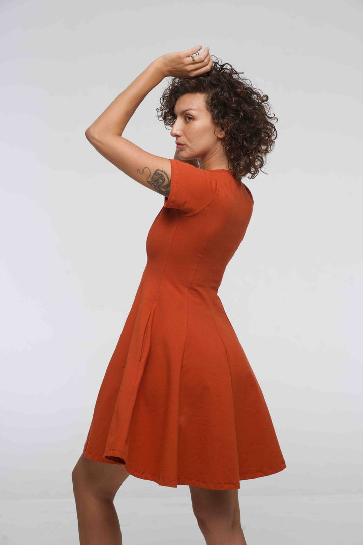 Asri Leki Dress Mini (short sleeves) in Burnt Orange - Manners London