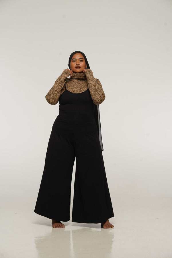 Asri Wide Leg Jumpsuit Petite in Black with pockets - Manners London