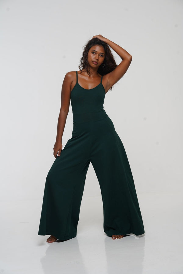 Asri Wide Leg Jumpsuit Petite with pockets in Forest Green - Manners London