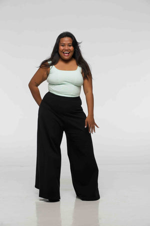 Asri Wide leg Trousers in Black - Manners London