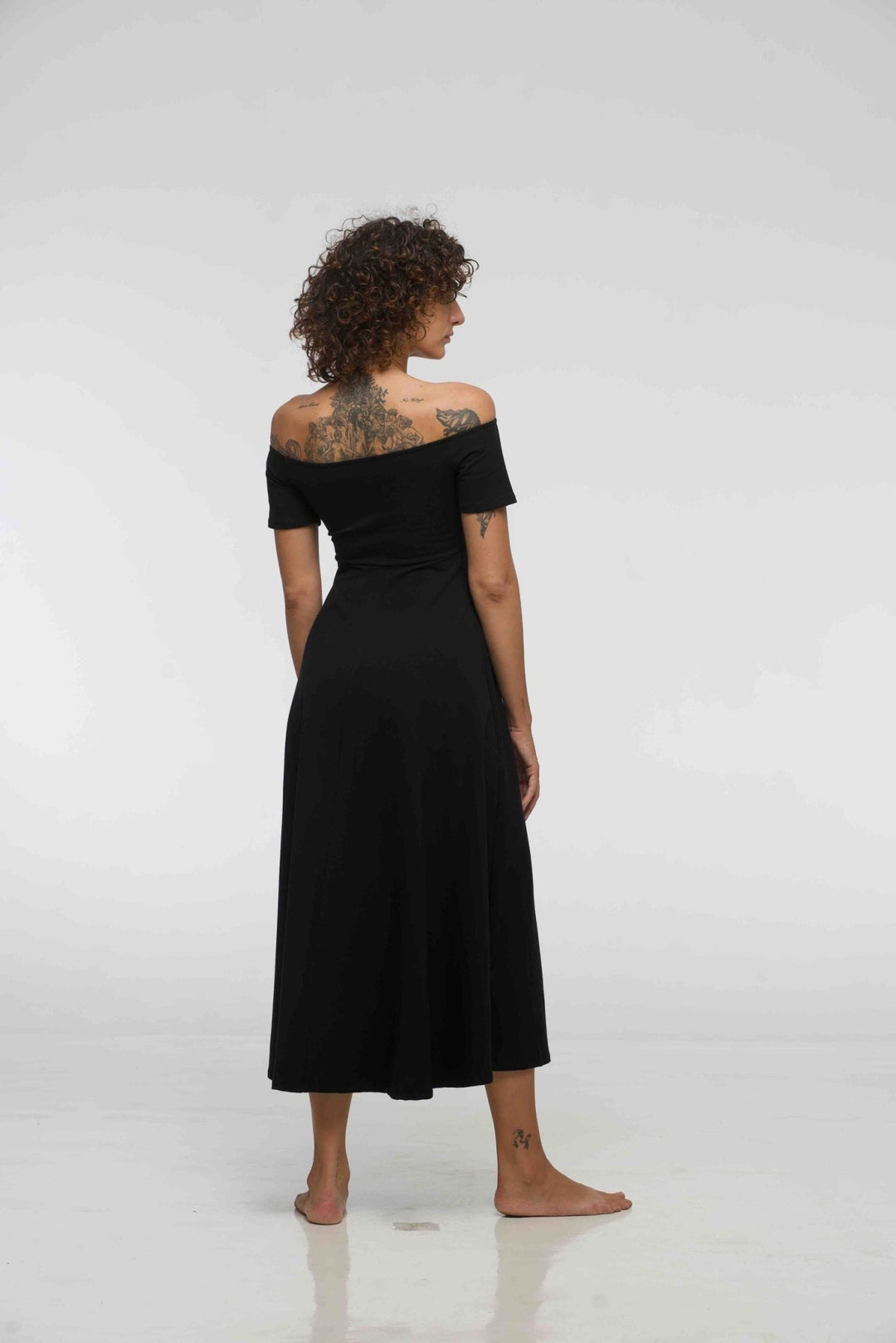 Bardot Dress Midi A - Line (short sleeves) in Black - Manners London
