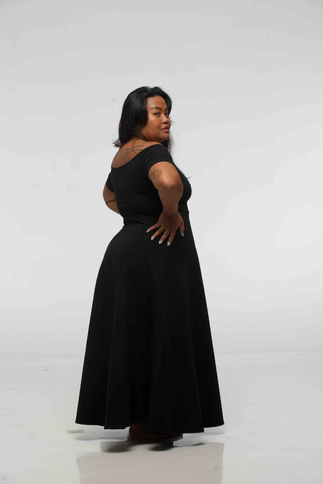 Bardot Dress Midi A - Line (short sleeves) in Black - Manners London