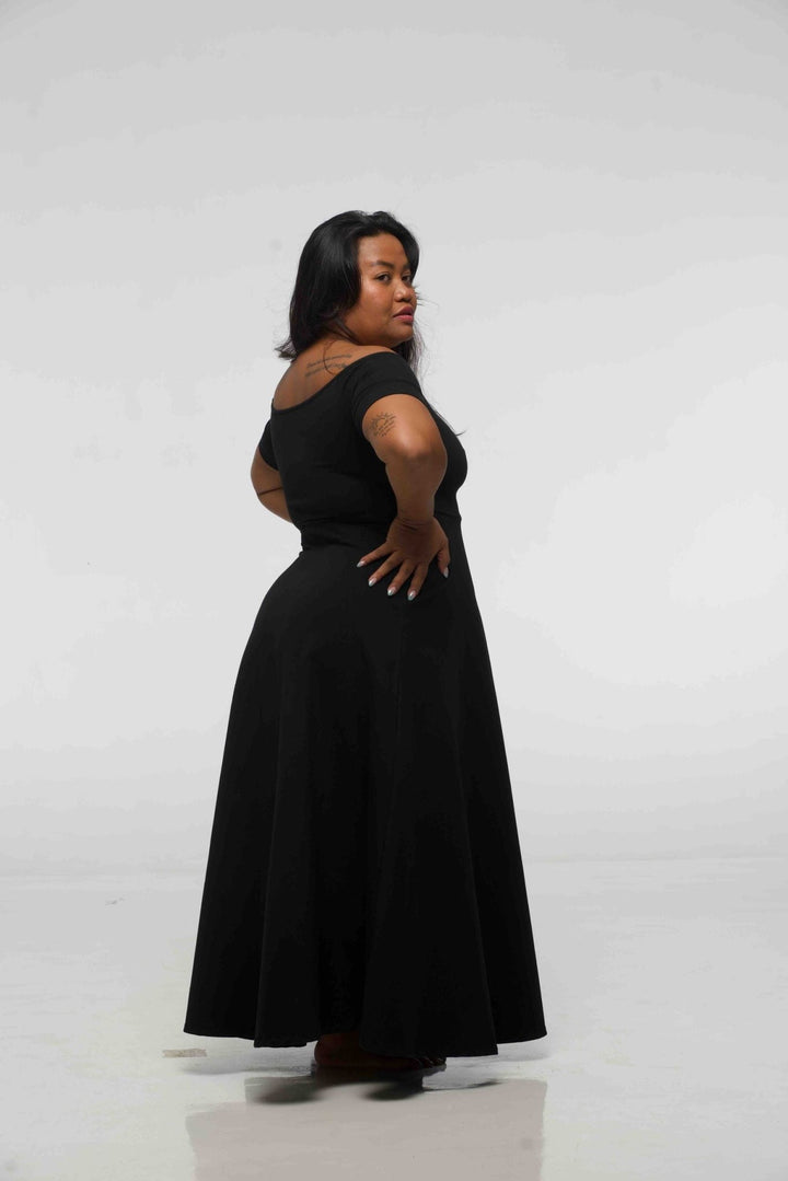 Bardot Dress Midi A - Line (short sleeves) in Black - Manners London