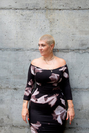 Baza Midi Dress Petite in Hujan Manis - Manners London