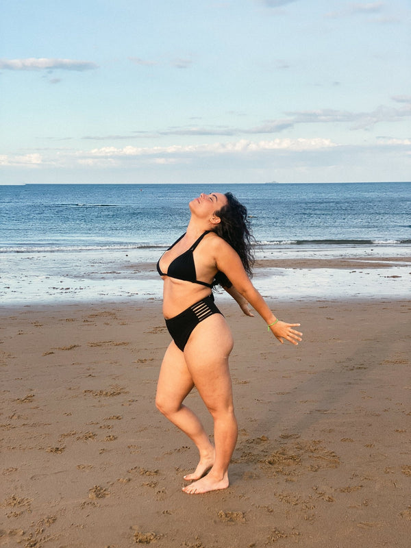 Cheeky Reversible High Waist In Peach Nights - Manners London