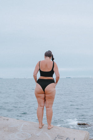 Cheeky Reversible High Waist In Peach Nights - Manners London