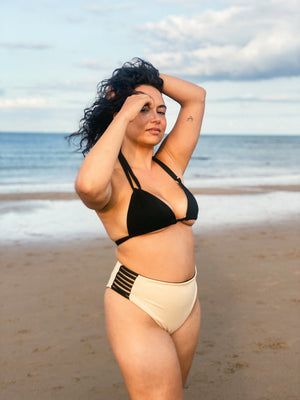 Cheeky Reversible High Waist In Peach Nights - Manners London