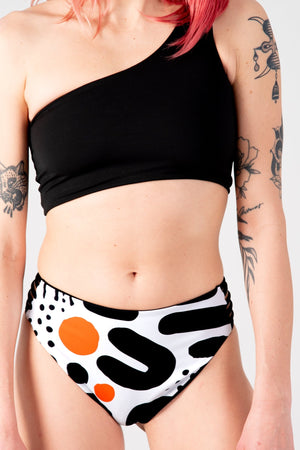 Cheeky Reversible High Waist Regular In Cuppa Print and Black - Manners London
