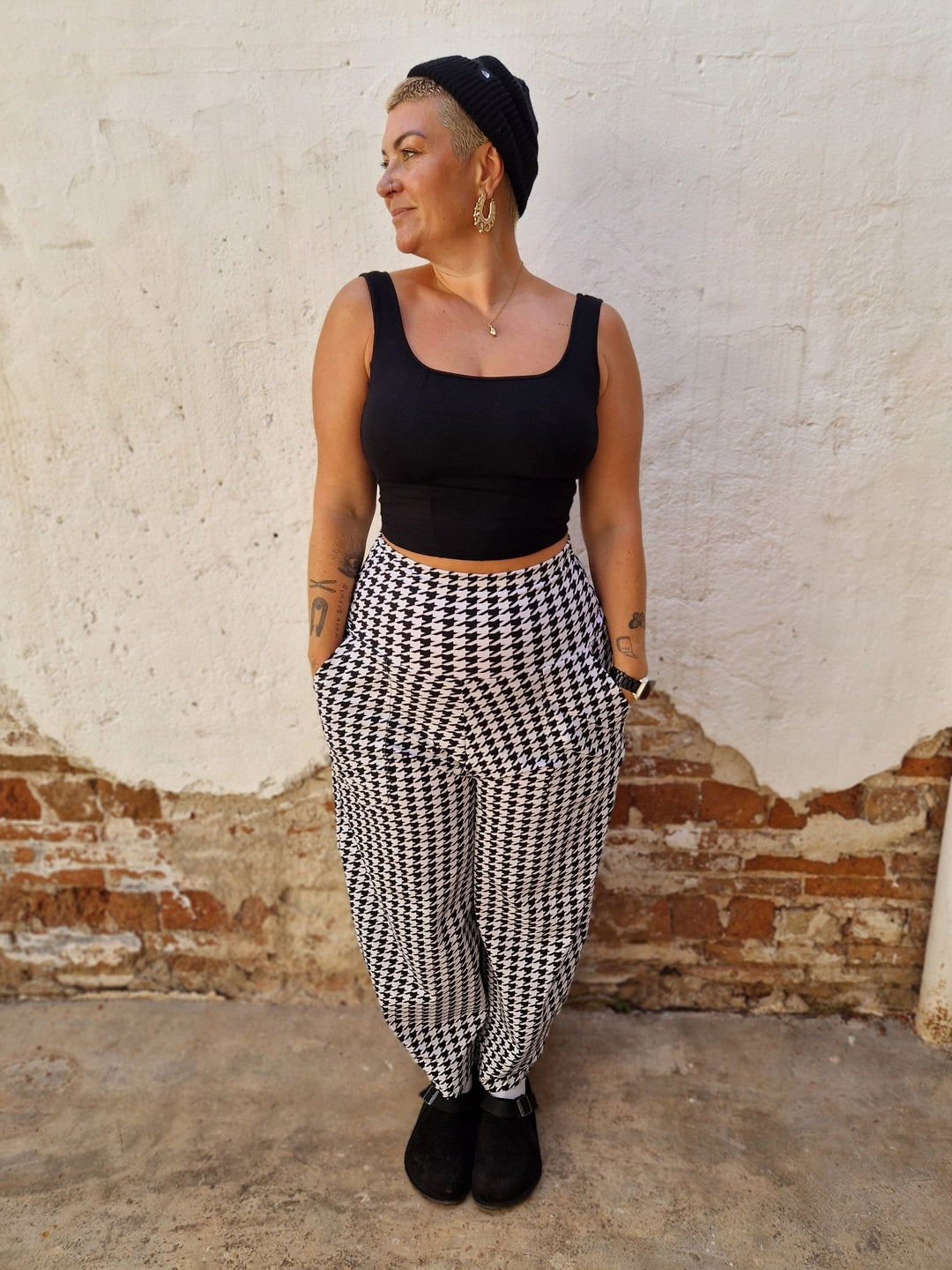 Corset Panelled Mid Crop Top in Black - Manners London