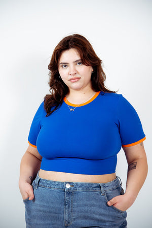 Crew Neck Crop T-shirt in Forgetmenot/Tangerin edging - Manners London