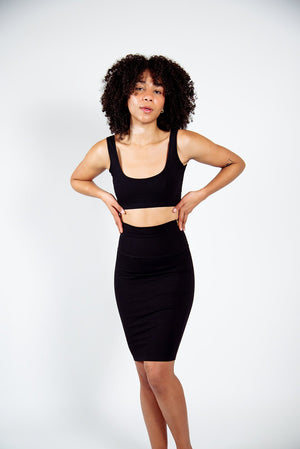 Favell Pencil Skirt In Black - Manners London