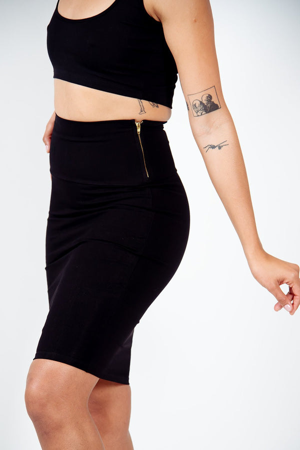 Favell Pencil Skirt In Black - Manners London