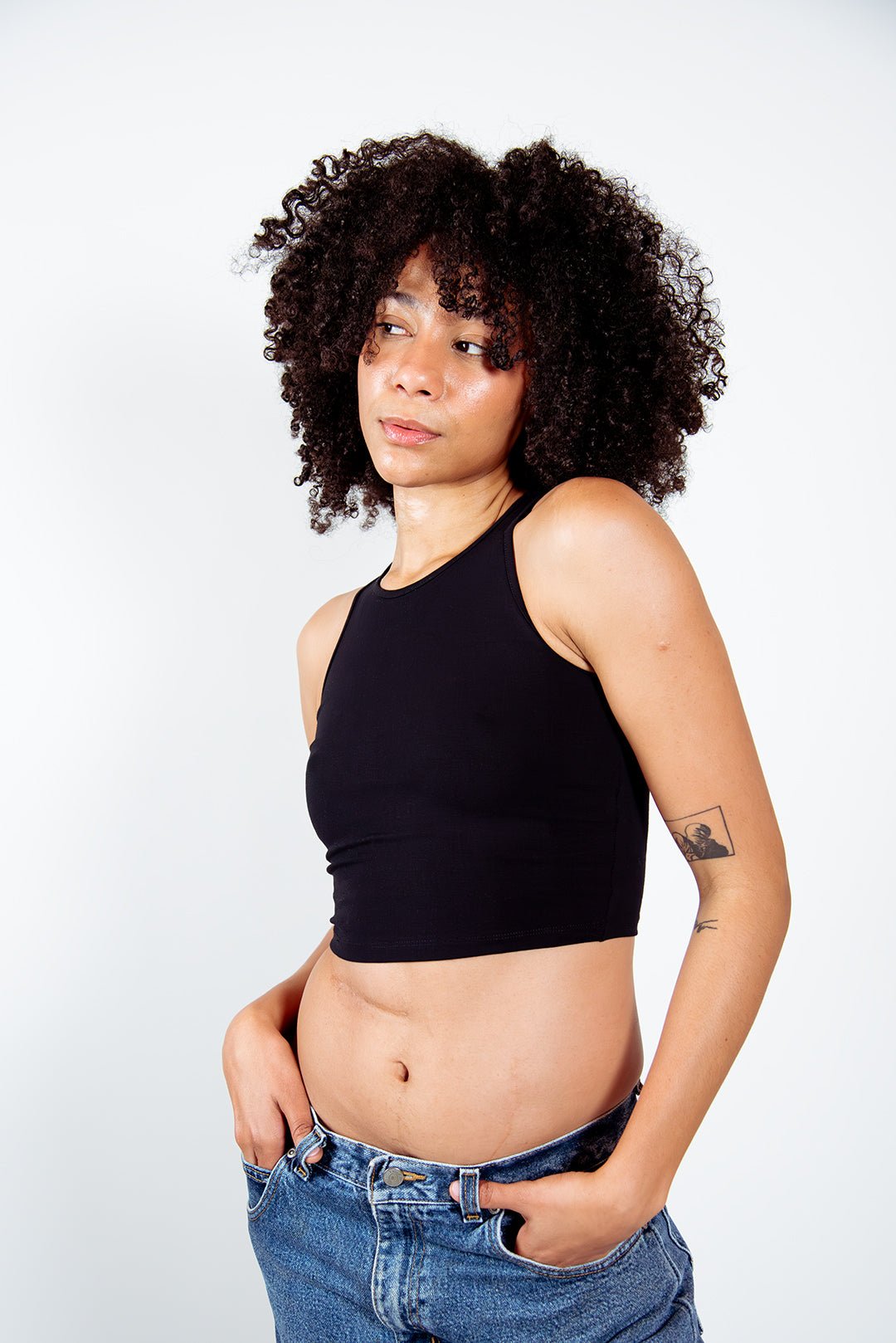 Iza Crop Vest Top in Black