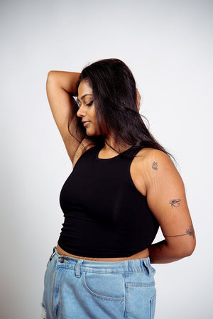 Iza Crop Vest Top in Black - Manners London