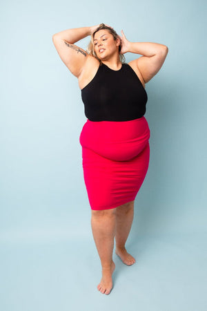 Iza Full Length Vest Top in Black - Manners London