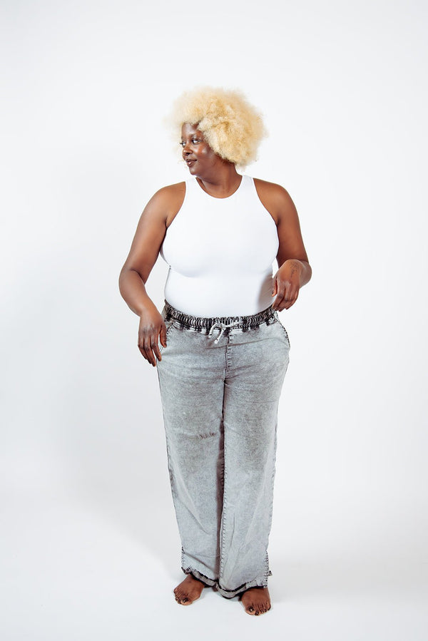 Iza Full Length Vest Top in White - Manners London