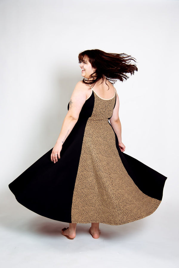 Kala Dress Midi Petite in panel Black/Classic Leopard - Manners London