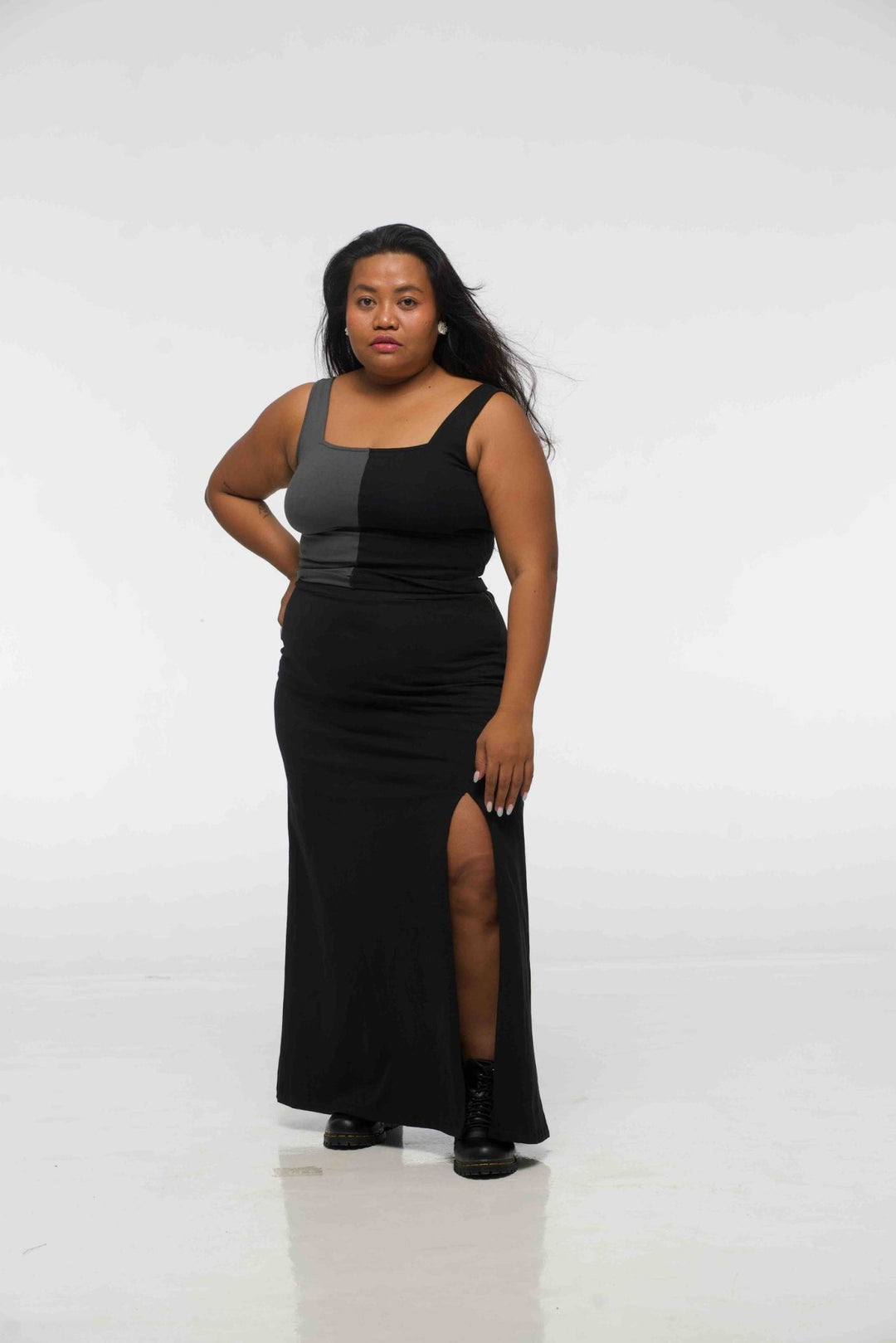 Maxi Skirt with Split in Black - Manners London