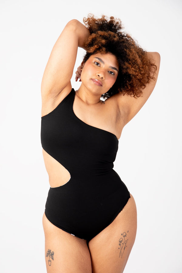 One Piece Reversible Regular In Cuppa Print and Black - Manners London