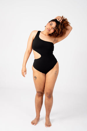 One Piece Reversible Regular In Cuppa Print and Black - Manners London