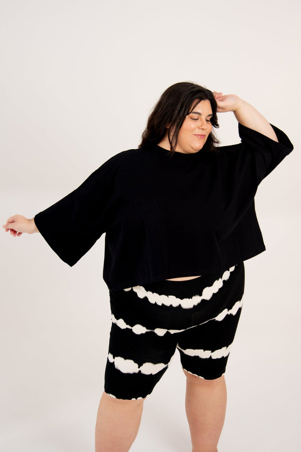 Oversize Crop Tee In Black - Manners London