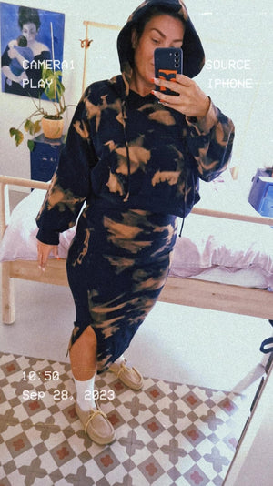 Oversized Cropped Hoodie in Acid Wash - Manners London