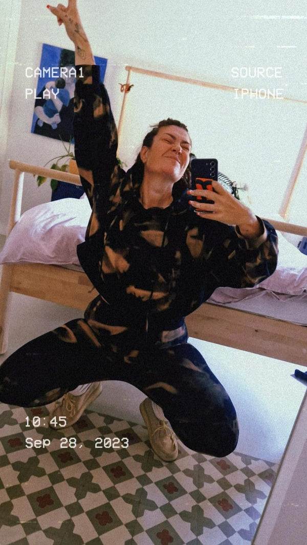 Oversized Cropped Hoodie in Acid Wash - Manners London