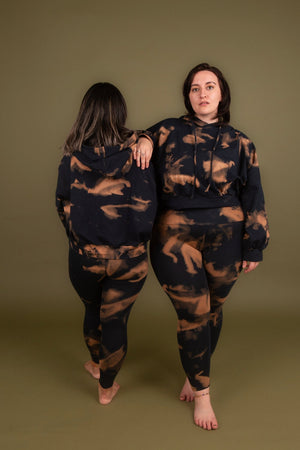 Oversized Cropped Hoodie in Acid Wash - Manners London