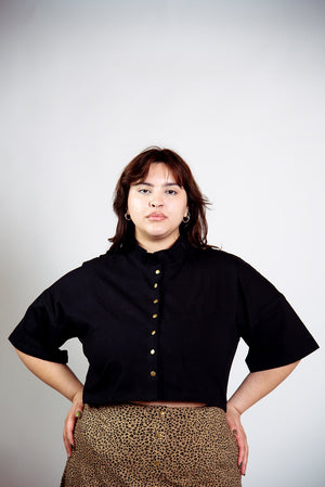 Popper Mid Crop short sleeved shirt in Black - Manners London