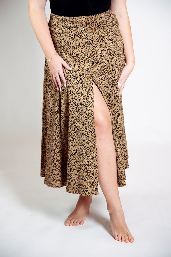 Popper Midi Skirt in Classic Leopard - Manners London