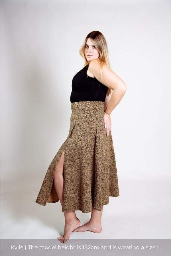 Popper Midi Skirt in Classic Leopard - Manners London