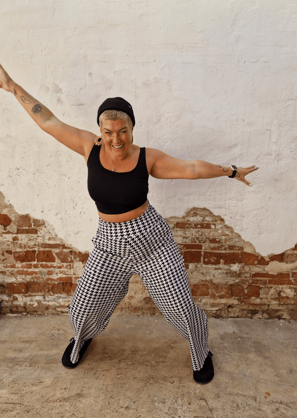 Puff Pants (Longer leg) in Houndstooth Print - Manners London