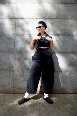 Puff Pants Petite in Black - Manners London