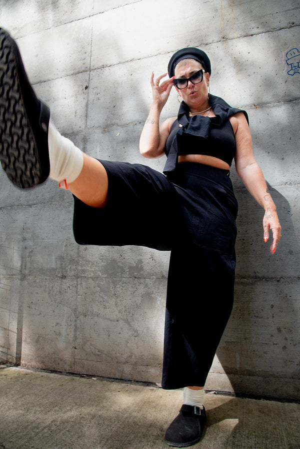 Puff Pants Petite in Black - Manners London