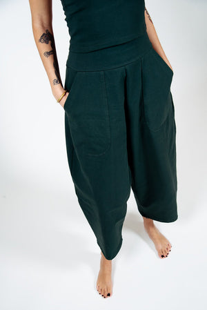 Puff Pants Petite in Forest Green - Manners London