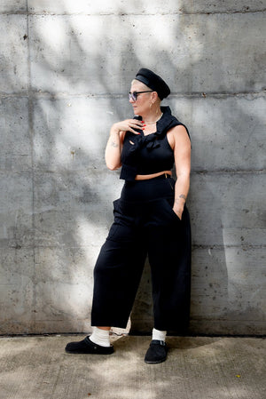 Puff Pants Regular in Black - Manners London