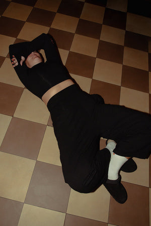 Puff Pants Regular in Black - Manners London