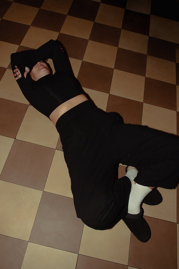 Puff Pants Regular in Black - Manners London