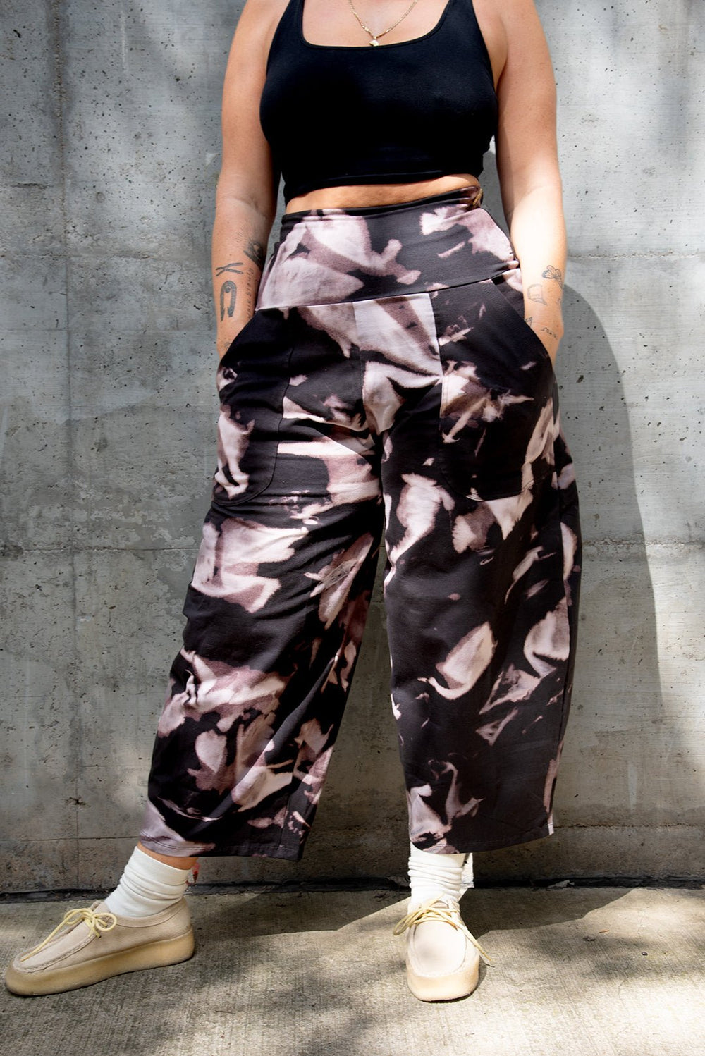 Puff Pants Regular in Hujan Manis - Manners London