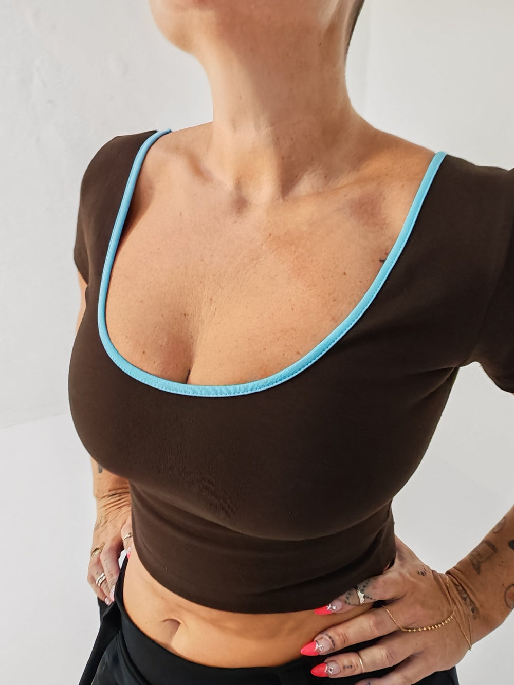 Reversible Crop Tee in Cafe (crystal seas edging) - Manners London