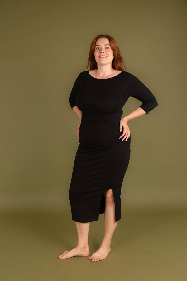 Reversible V - neck Full Length Top 3/4 sleeve in Black - Manners London
