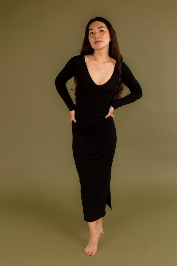 Reversible V - neck Midi Dress in Black - Manners London