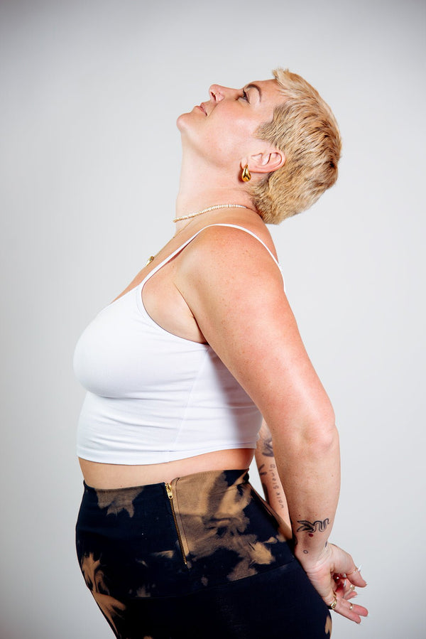 Scoop Crop Vest in White - Manners London