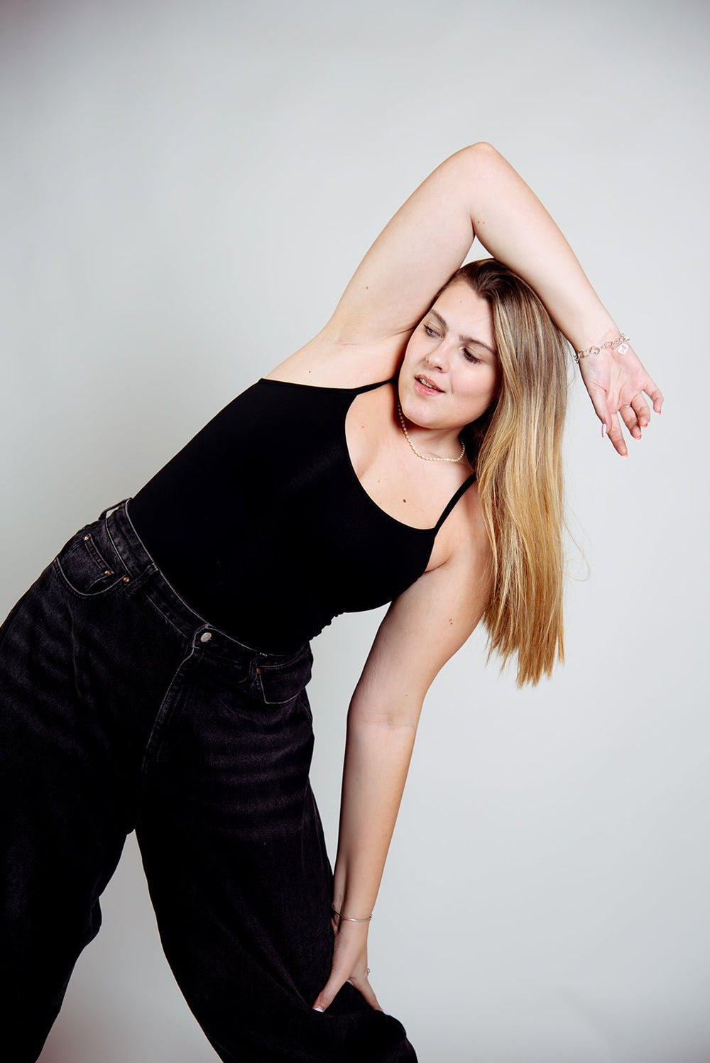 Scoop Full Length Vest in Black - Manners London